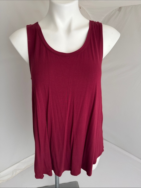 Old Navy Tops - Old Navy Luxe burgundy sleeveless swingy tank top M